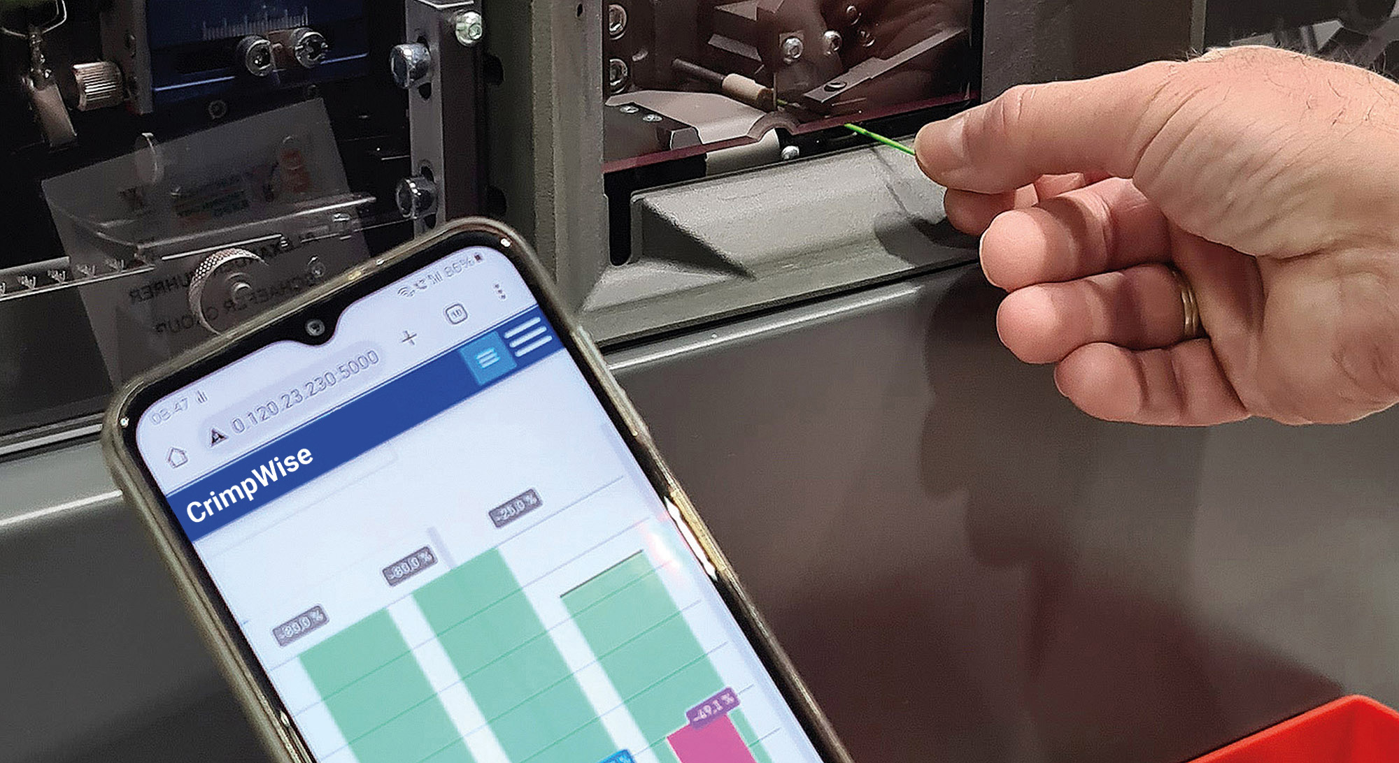Schäfer Crimpkraftüberwachung CrimpWise - Ansicht der App auf dem Smartphone